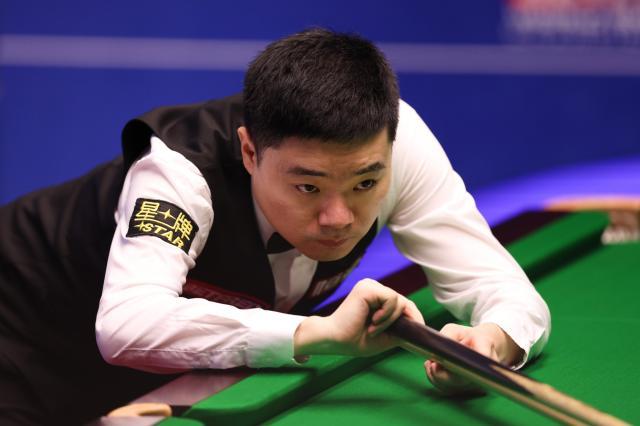 世界杯客户端安装指南-世锦赛首轮丁俊晖上演逆转好戏 首阶段领先宾汉姆